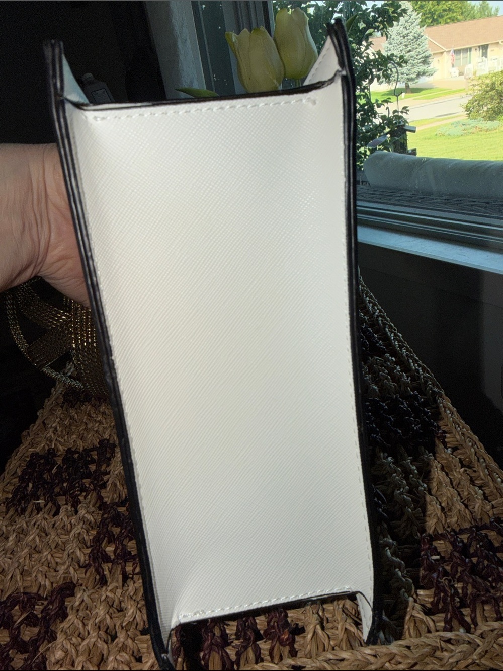 Aldo White Top-Handle Satchel with Gold Chain - Picture 3 of 8